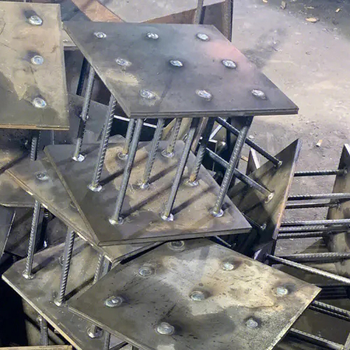 在确定鄂州预埋件位置时，需要考虑以下几点